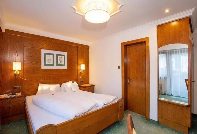 Aamiaismajoitus (B&B) Frühstückspension Maier