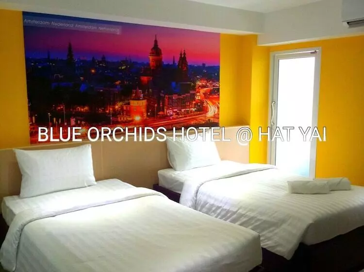 هتل Blue Orchids