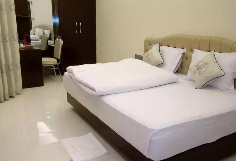 هتل Exotica Sampan