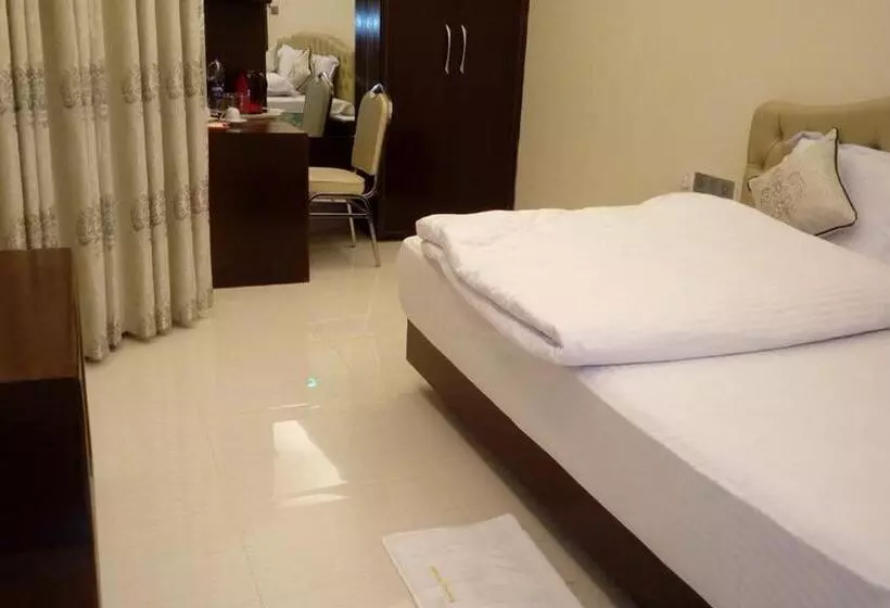 هتل Exotica Sampan
