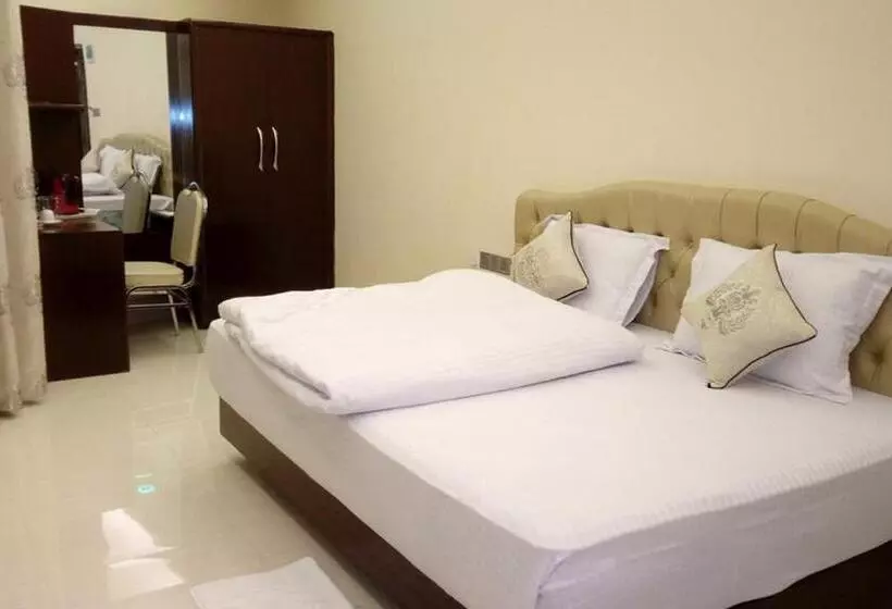 هتل Exotica Sampan