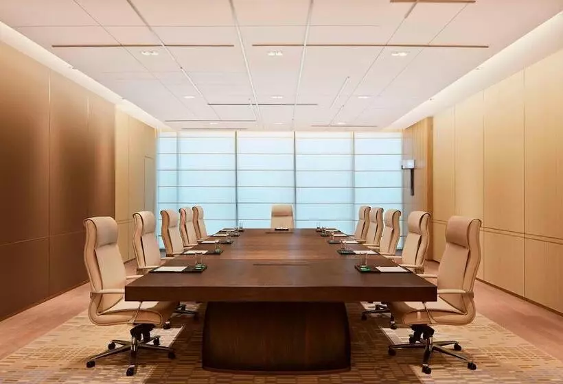 Hotelli Four Points By Sheraton Changsha, Meixi Lake