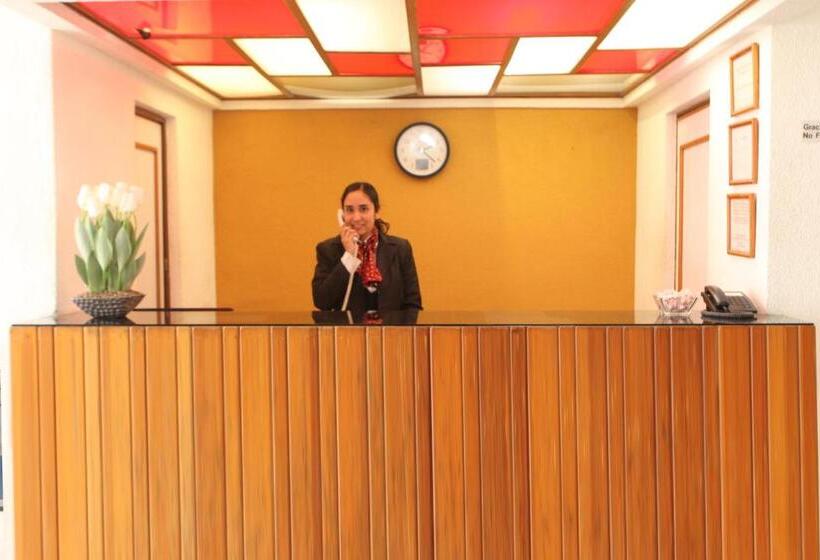 Szálloda Paradise Inn