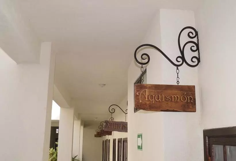 هتل Puerta De Jade