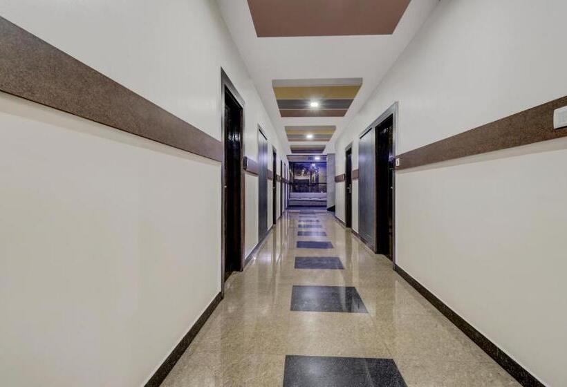 Hôtel Treebo Sahara Suites