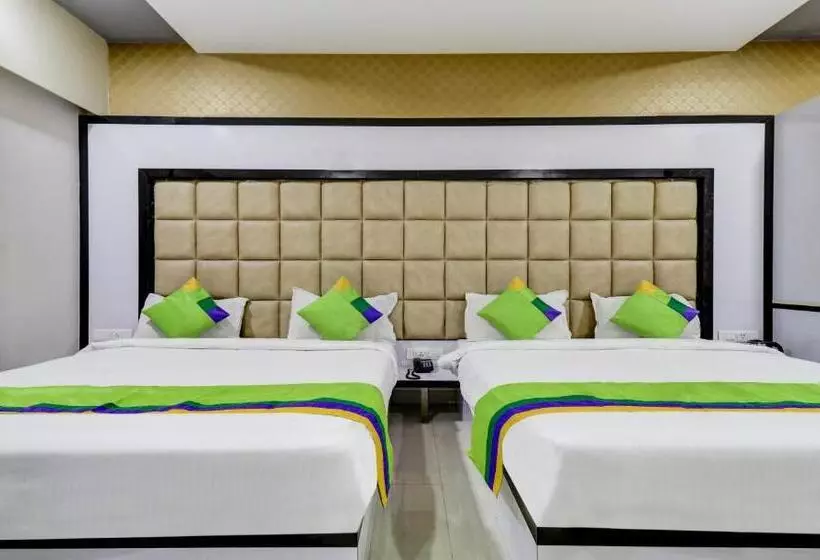 ホテル Treebo Sahara Suites