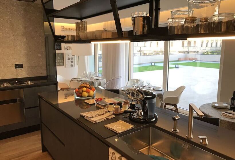 Myhome 75 Premium Luxury B&b