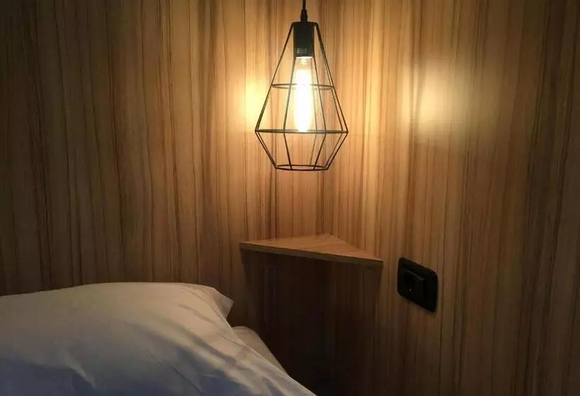 Nordic Hostel N Box