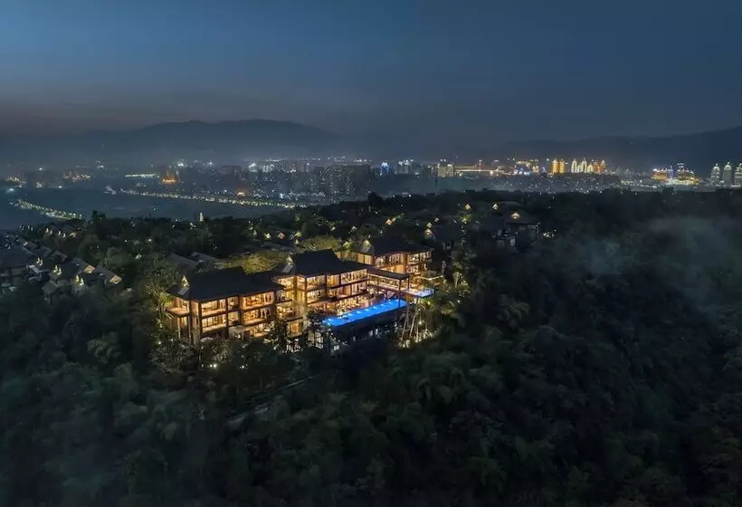 Hotelli Jinghong Bood Panorama Resort Inn
