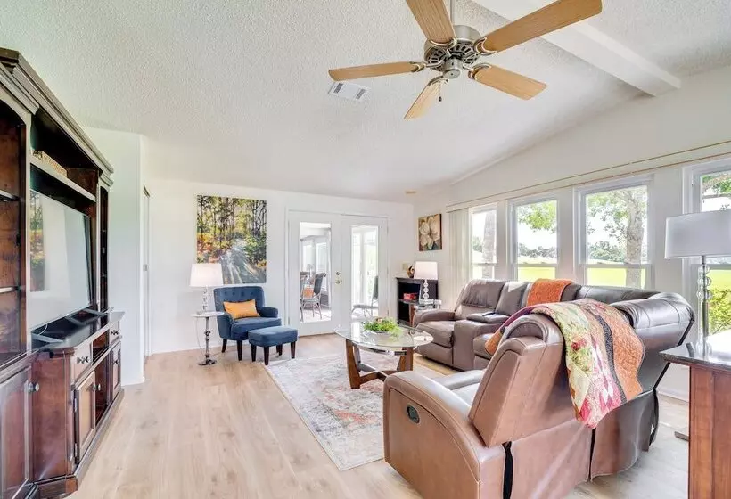 Hilltop Golf Course Cottage In The Villages!
