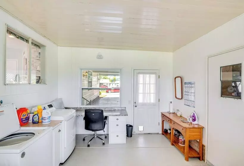 Hilltop Golf Course Cottage In The Villages!
