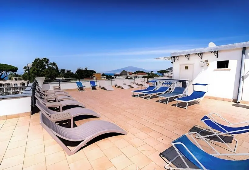 ホテル Hotiday Room Collection   Sant Agnello