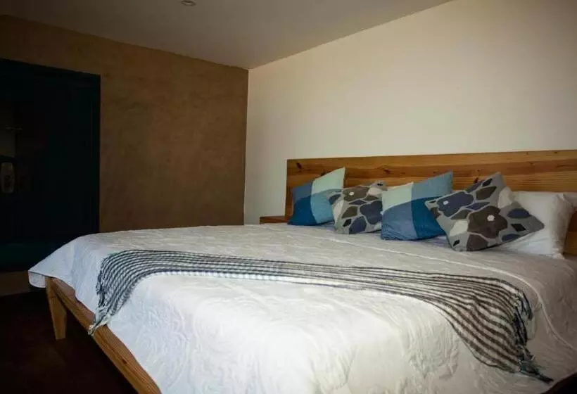 تختخواب و صبحانه Casa Safran Vichayito