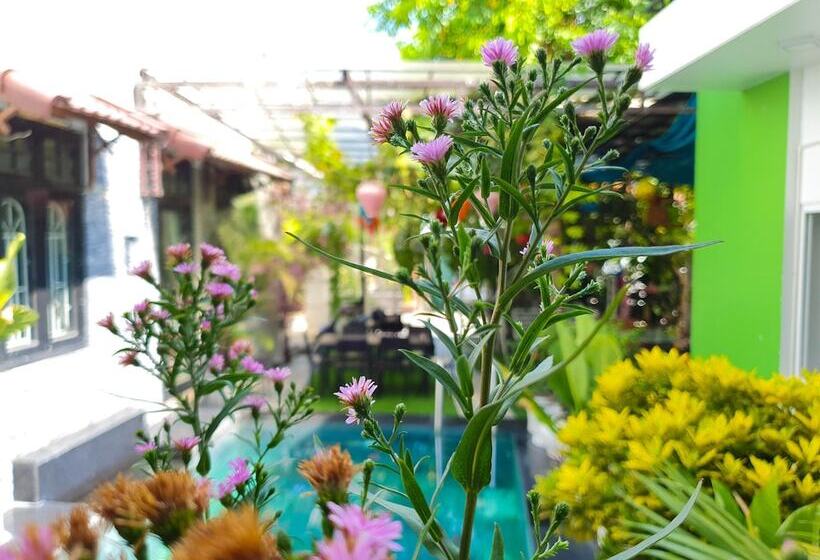 هتل Anh Family Homestay