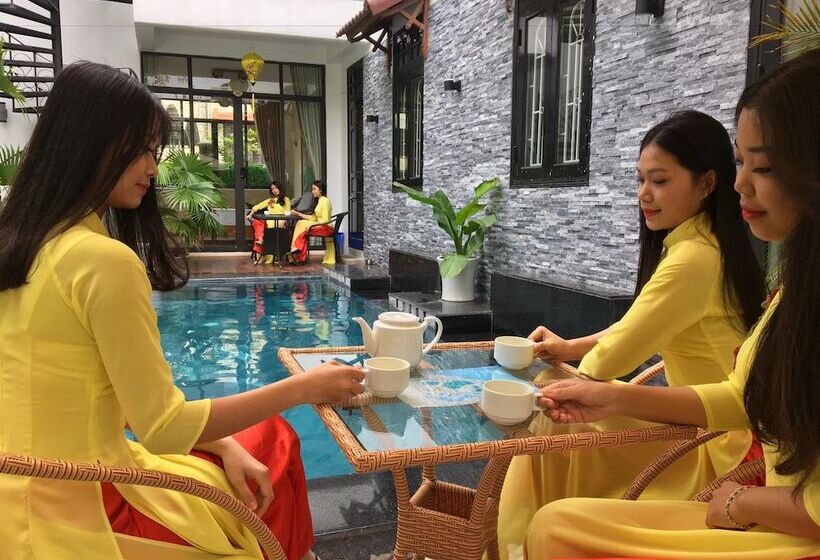 هتل Anh Family Homestay