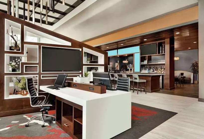 Hotelli Embassy Suites By Hilton Noblesville Indianapolis Convention Center