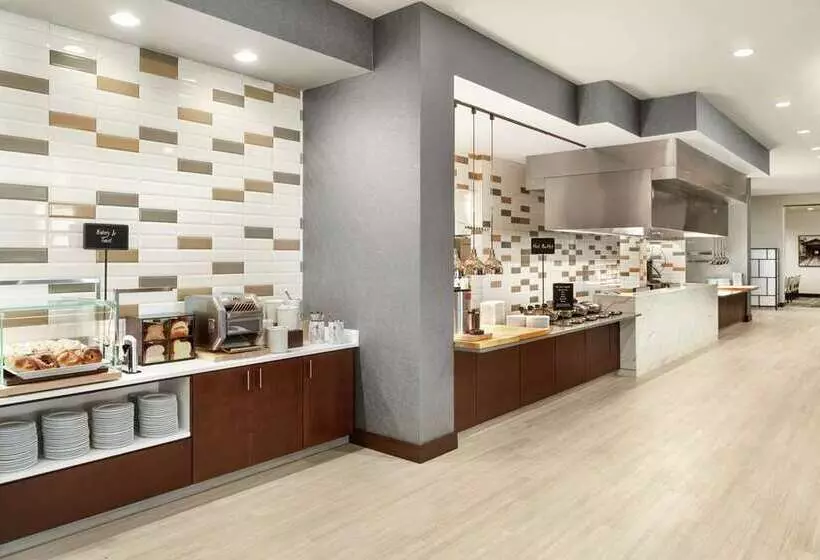 Hotelli Embassy Suites By Hilton Noblesville Indianapolis Convention Center