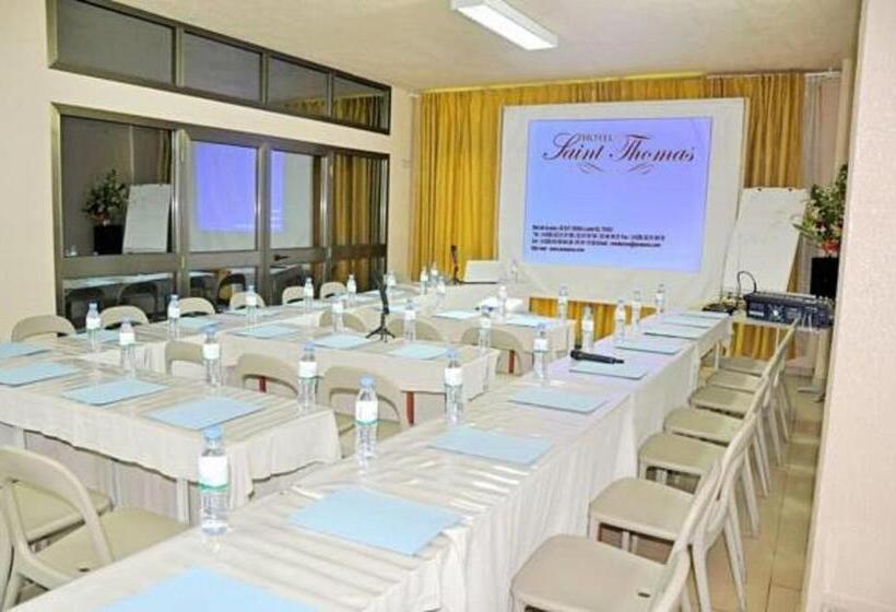 هتل Hôtel Saint Thomas