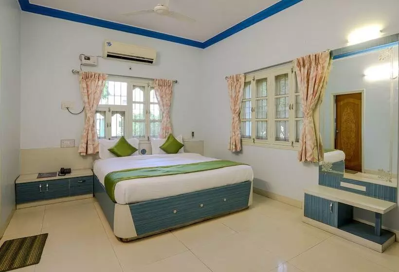 هتل Oyo 10031 Wind Chimes Boutique Guest House