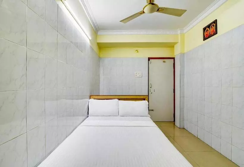 Hotelli Spot On 37793 Balaji Residency