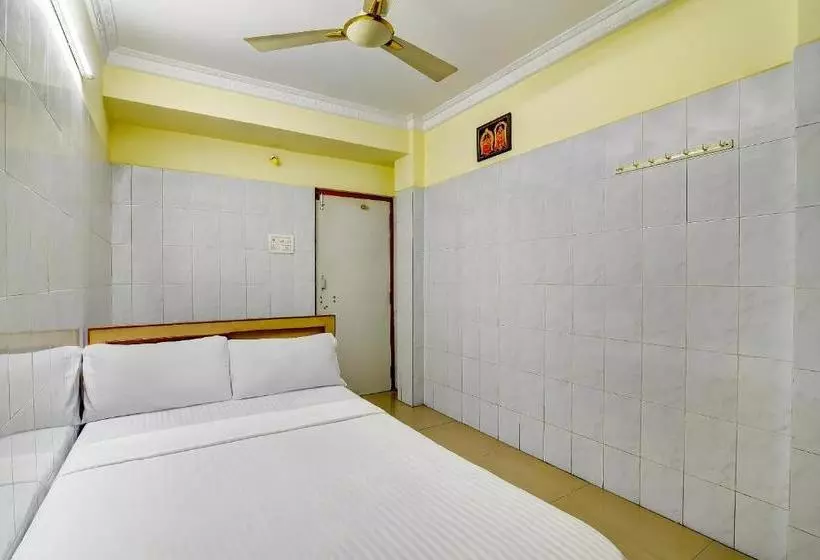 Hotelli Spot On 37793 Balaji Residency