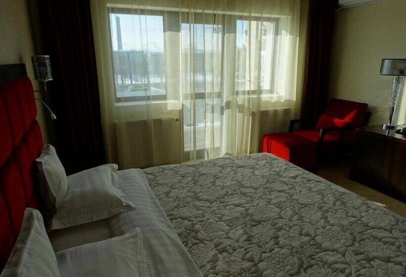 בית מלון כפרי Terra Iasi