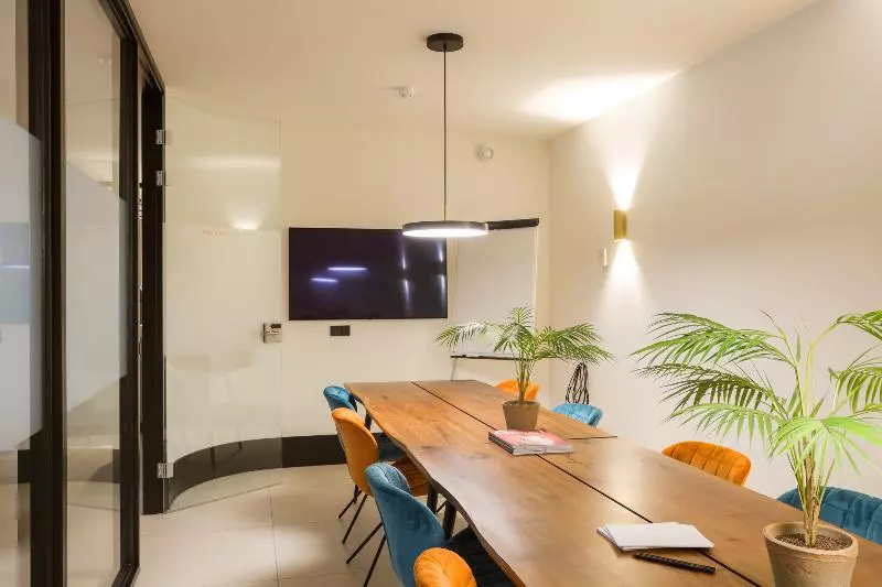 Hotelli The James Rotterdam