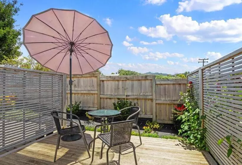 Motelli Trailblazer Studios