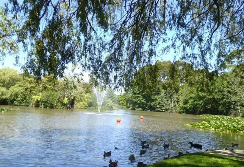 Motelli Trailblazer Studios