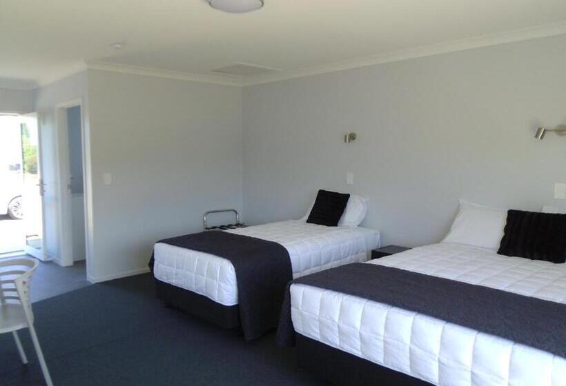 Мотель Trailblazer Studios