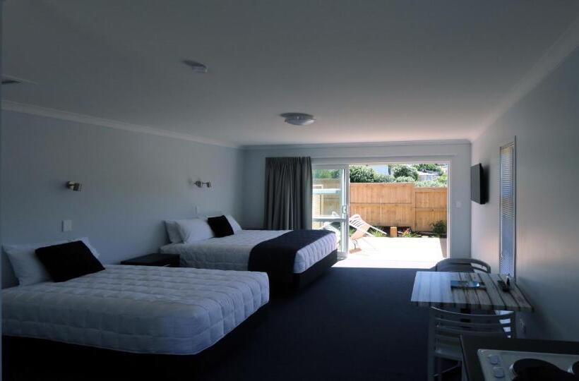 Мотель Trailblazer Studios