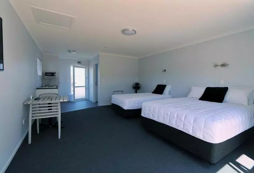 Motelli Trailblazer Studios