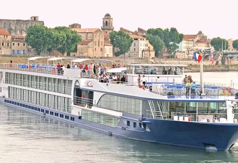 هتل Ships Holland  Hs Leonora  Messe  Düsseldorf