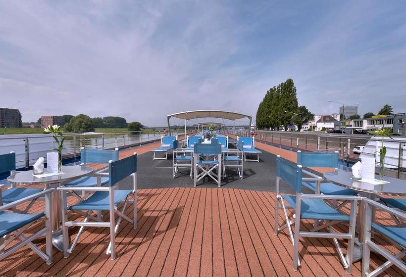 בית מלון כפרי Ships Holland  Hs Leonora  Messe  Düsseldorf