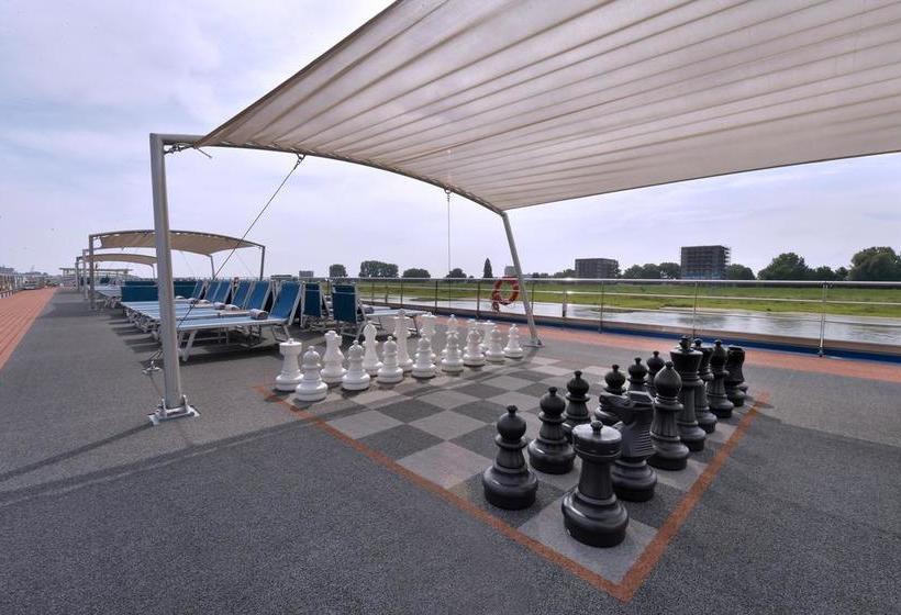 בית מלון כפרי Ships Holland  Hs Leonora  Messe  Düsseldorf