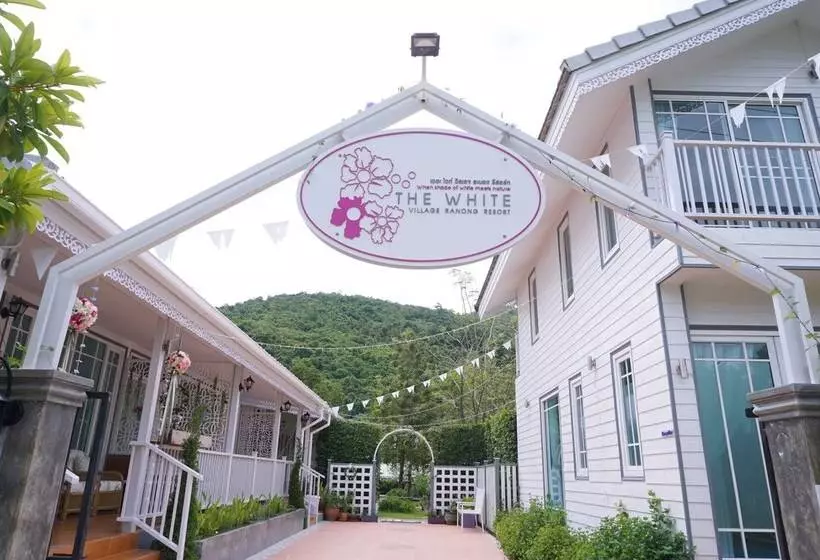 The White Village Ranong Resort