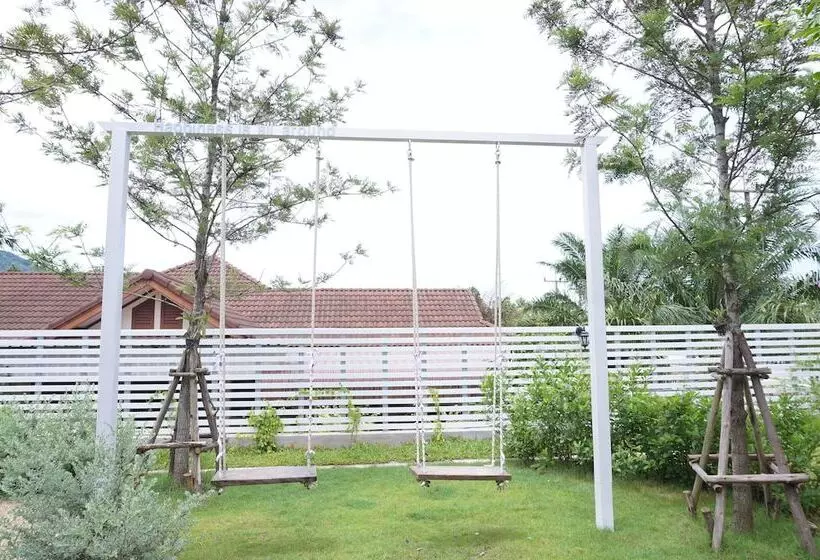 The White Village Ranong Resort