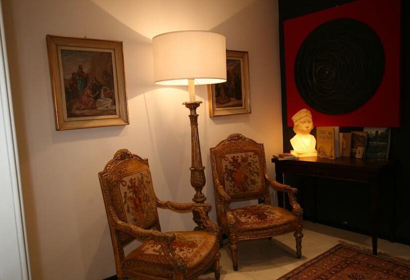 تختخواب و صبحانه Bb Tube