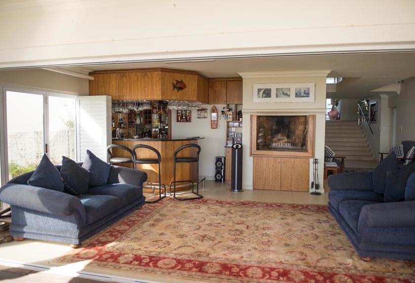 مبيت وإفطار Musselcracker Vacation Home