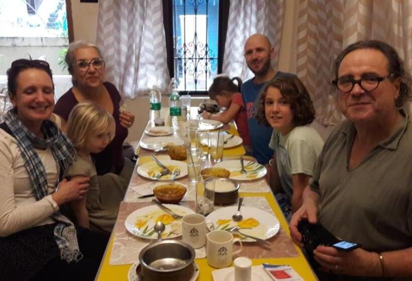 민박 Veda Vihar Homestay & Yoga Centre