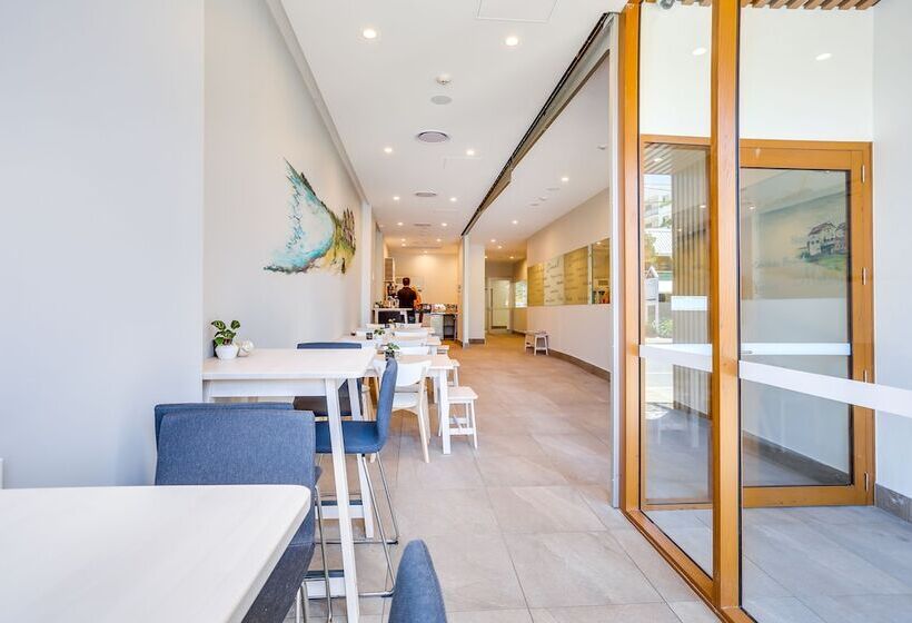 Direct Collective   Seabreeze Mooloolaba