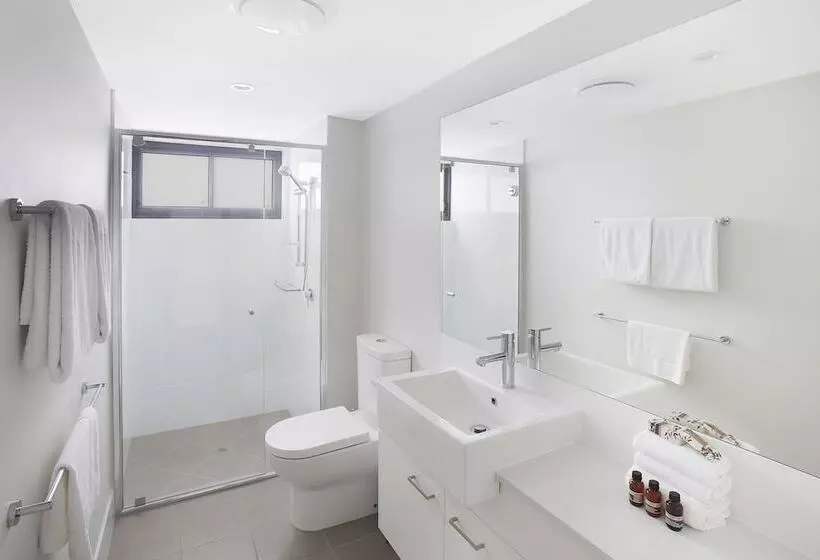 Direct Collective   Seabreeze Mooloolaba