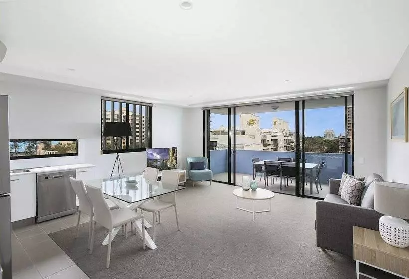 Direct Collective   Seabreeze Mooloolaba