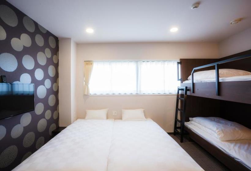 Grids Kyoto Shijo Kawaramachi Hotel&hostel