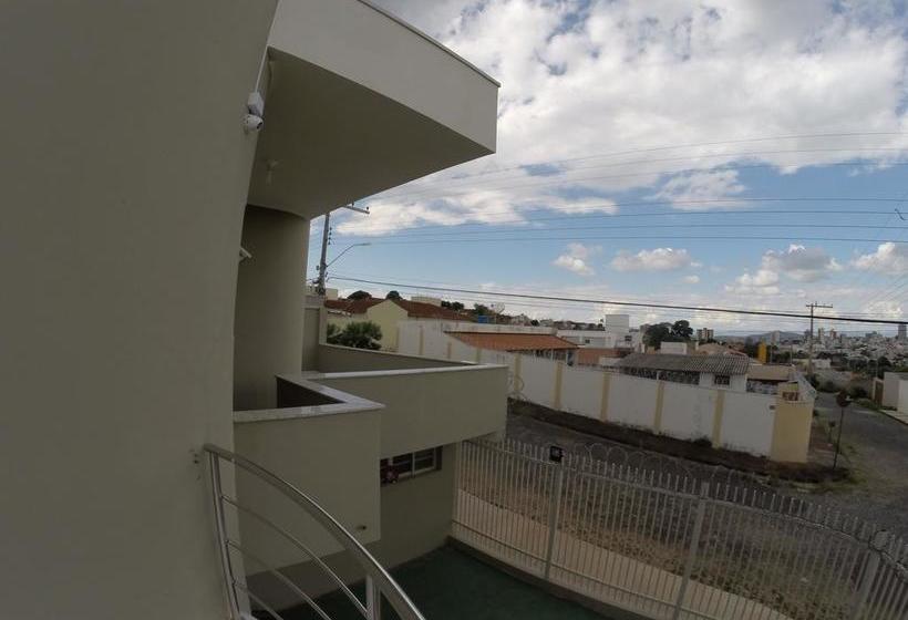 Pousada E Hostel Passos I Suítes