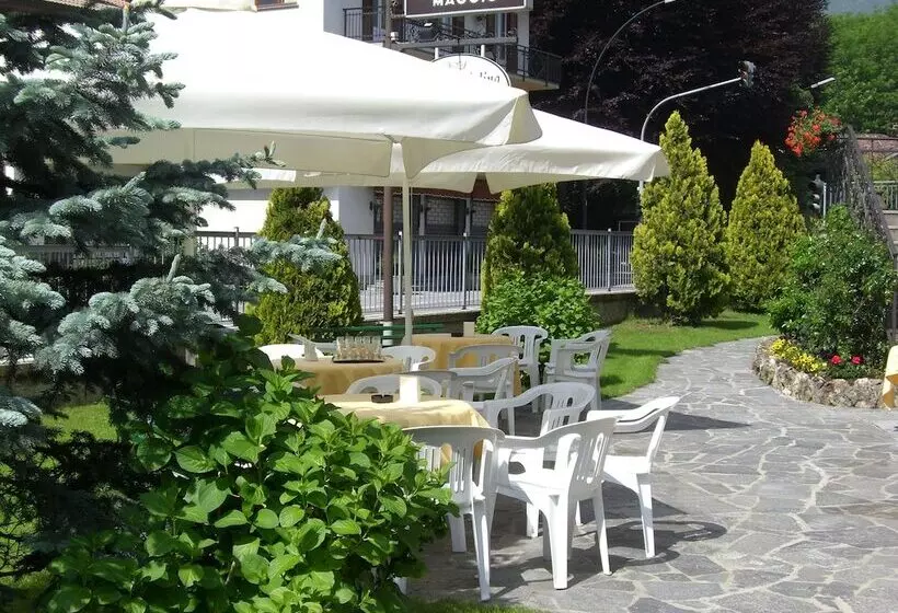 Hotelli Albergo Maggio