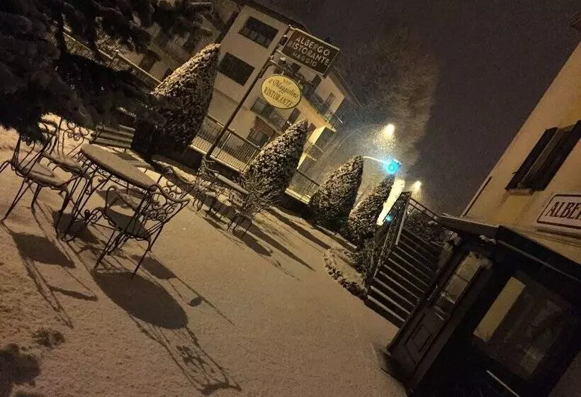 Hotelli Albergo Maggio