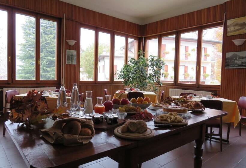 Отель Albergo Maggio