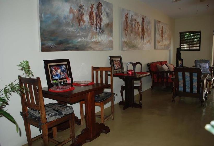 Отель Bo Heimia Guesthouse