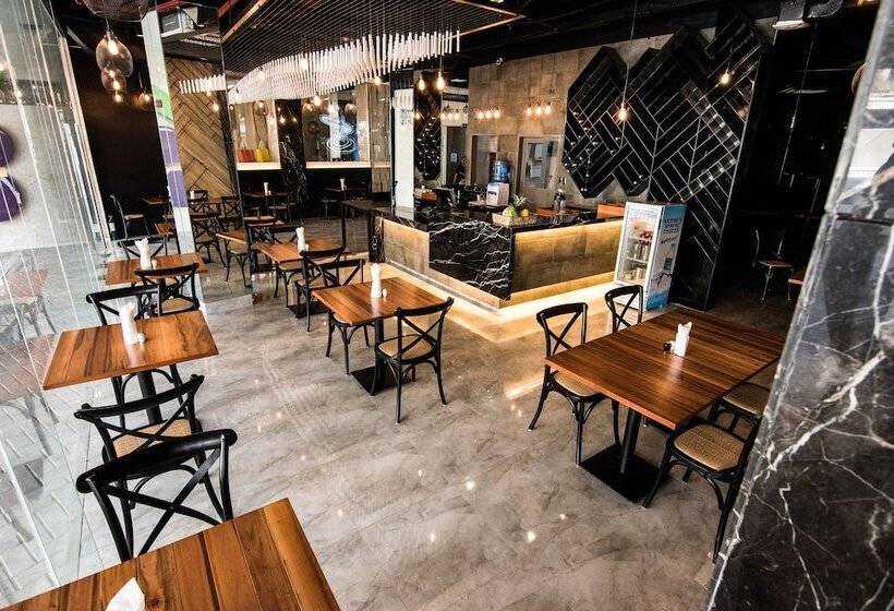 فندق Goldberry Lite